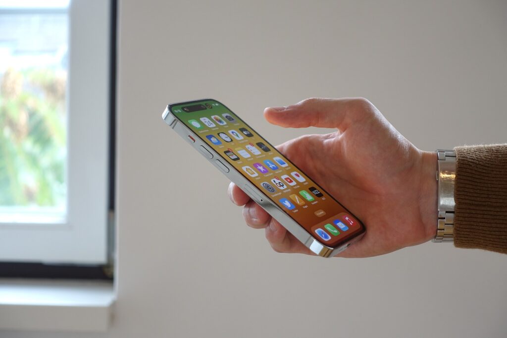 Perché Noleggiare un iPhone è Vantaggioso per le Aziende